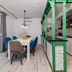 In 39059 * 크리크베니카