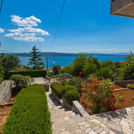 Apartament In 39059 Crikvenica