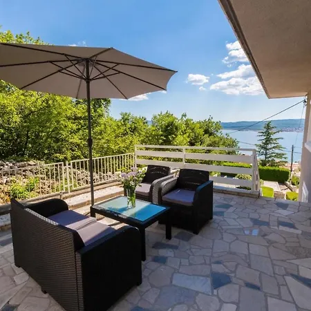 Apartament In 39059 Crikvenica