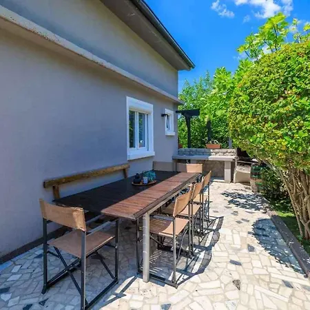 In 39059 * Crikvenica